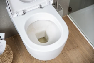 Toilette vor und nach der Reinigung mit dem durgol WC Toilette vor und nach der Reinigung mit dem durgol...