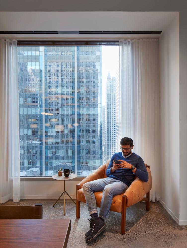 b987c554-2647-4e99-984b-5feebb85de69