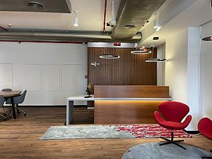 Dubai, Marina Gate workspace image