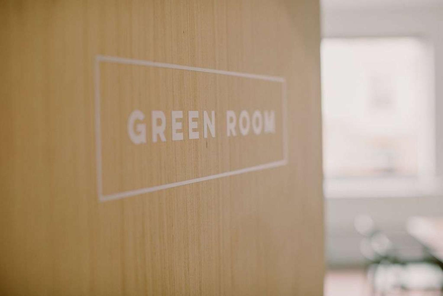 4f2be427-9a1f-4761-9707-cb495ea584f5jpeg