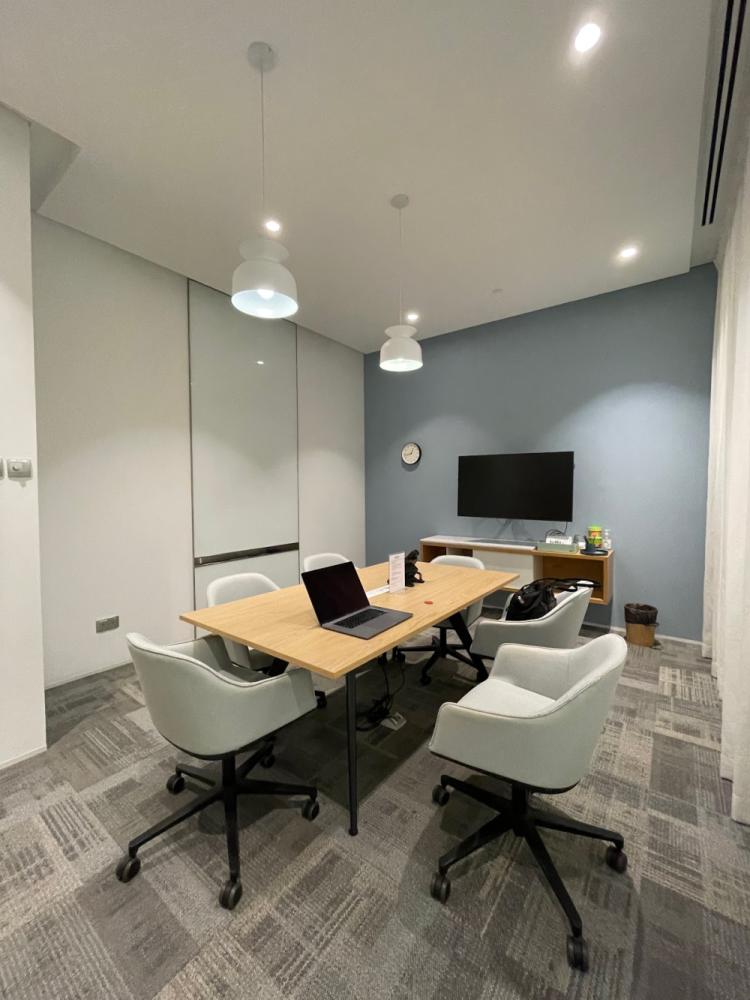 bf95d050-c6c6-43c8-9ebe-fa83525f7f7f