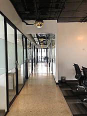 Hot Desk workspace image