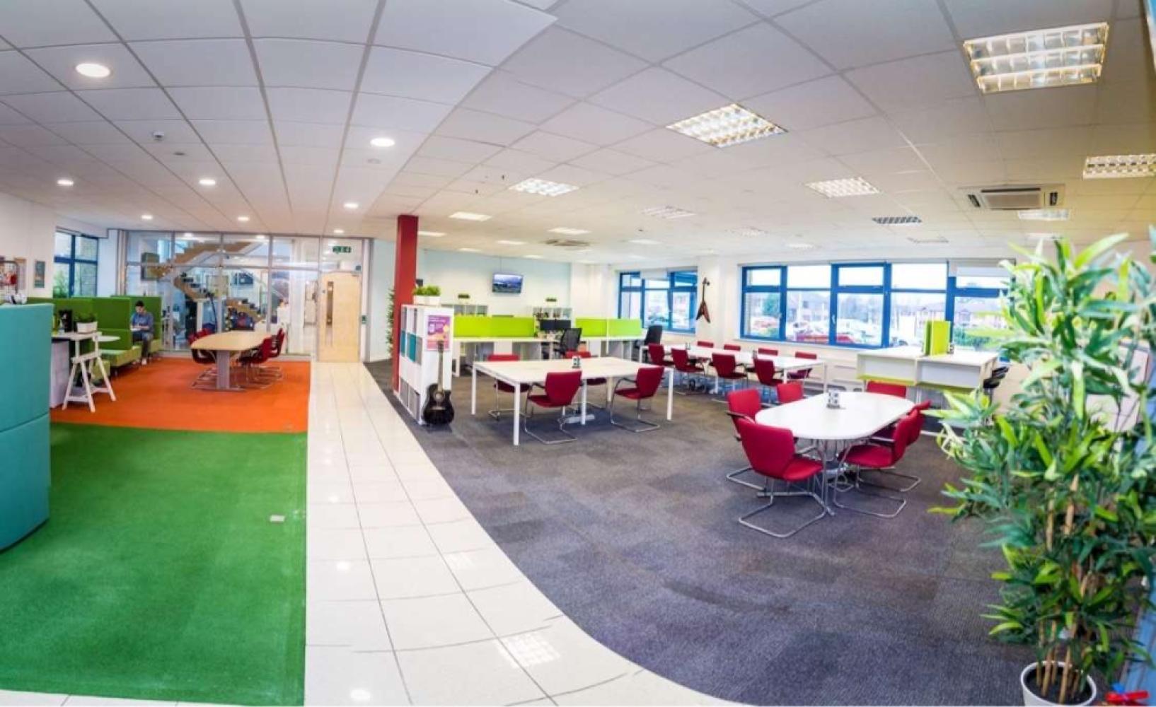 0d302ced-a986-4e93-aad1-cc651fb51508jpg