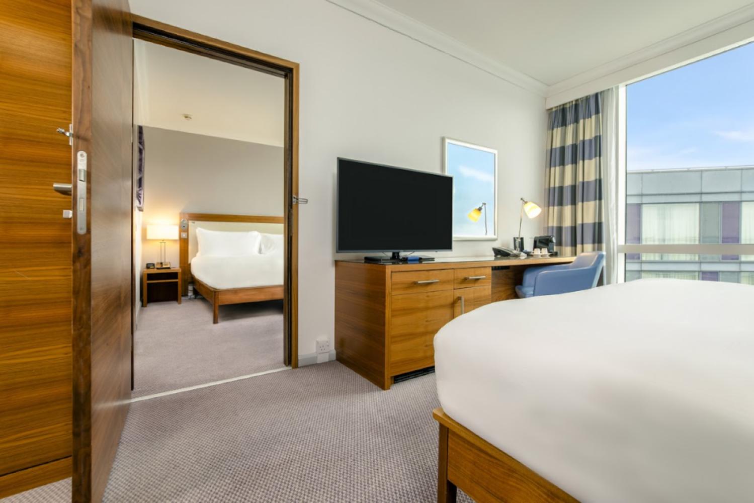 2d07e3c2-2fef-4acd-a30a-2f0041ec3a5b