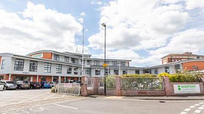 listing-basepoint-southampton-andersons-road-x8dscz-quote