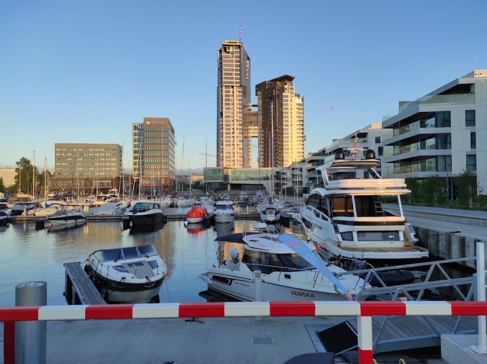 9d53113b-6f9e-4239-b065-fc986de278d1