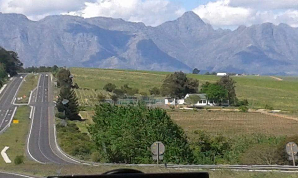 9d531260-244d-498c-a976-6d23696abbdb