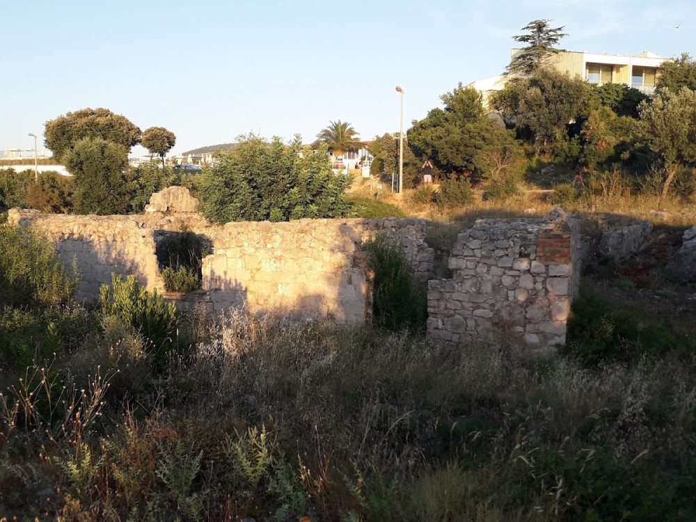 9d531288-91e1-40df-b2e8-6d7839a095bf