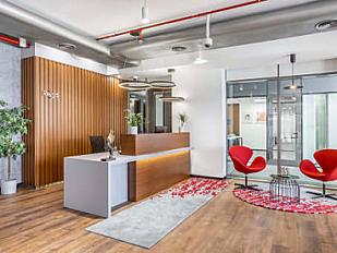 Dubai, Marina Gate workspace image