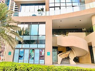 Dubai, Marina Gate workspace image