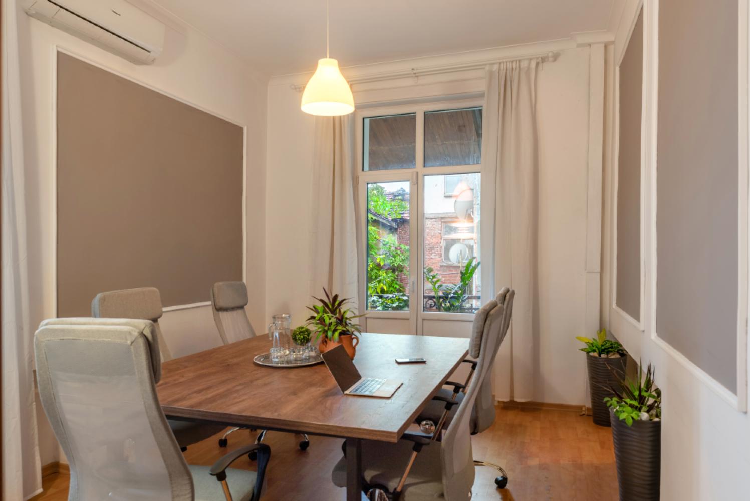 59b5441c-3df7-4e48-845f-e463cc544836_5