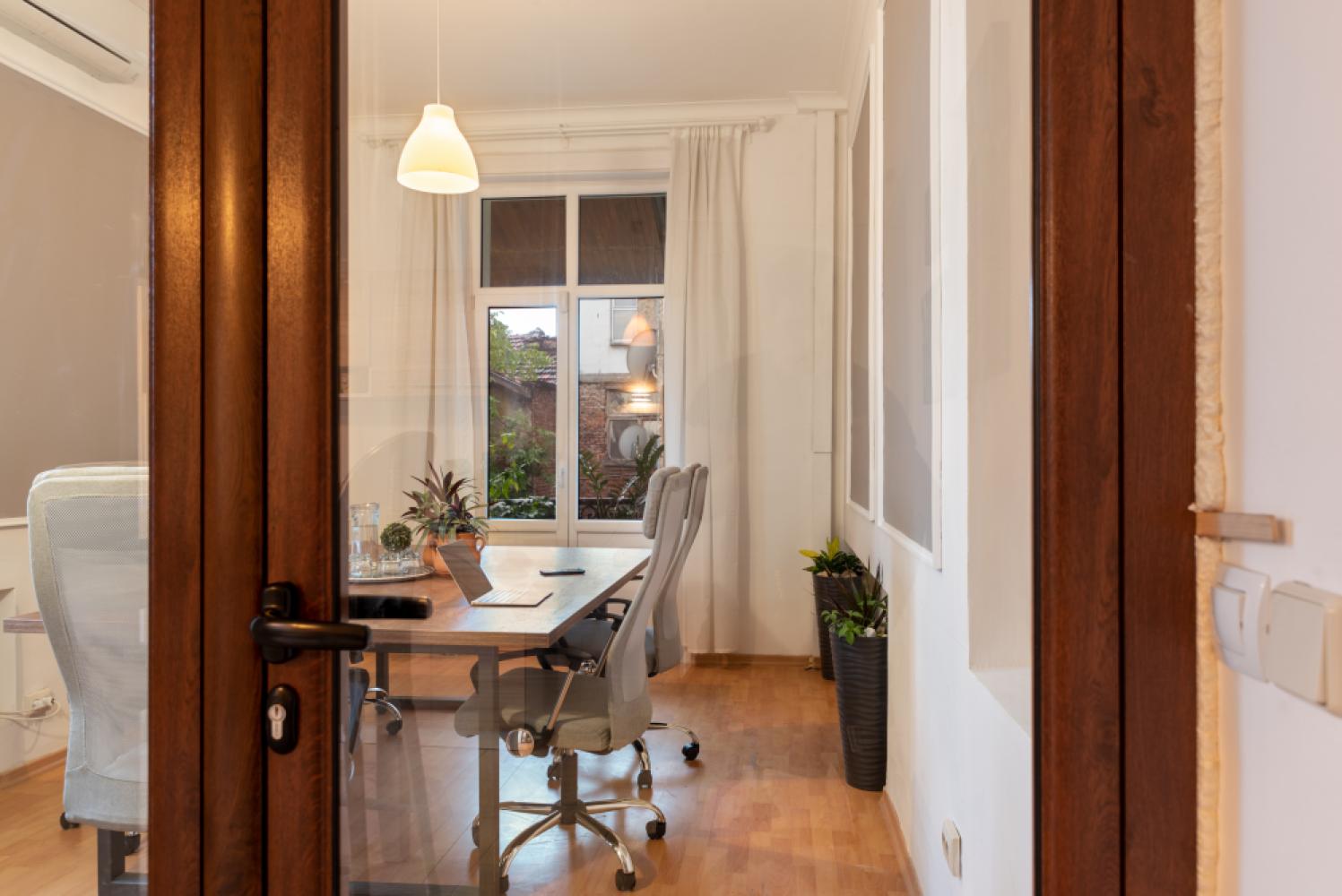 6ef135e9-93e0-443d-9b26-f22ce33a7456_6