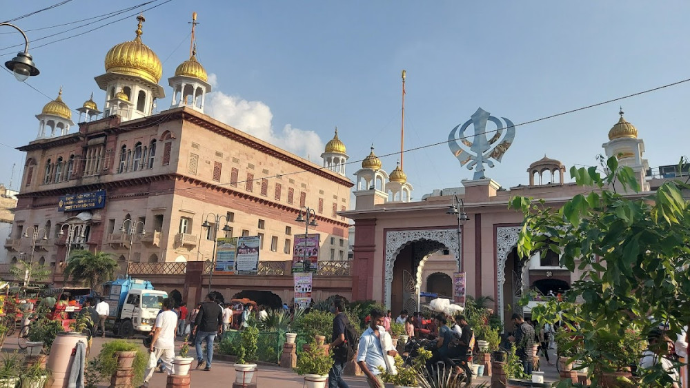 9d5316a3-b362-4e70-b5e7-0a2781381394