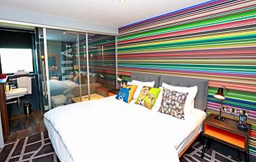 Standard Desk workspace image