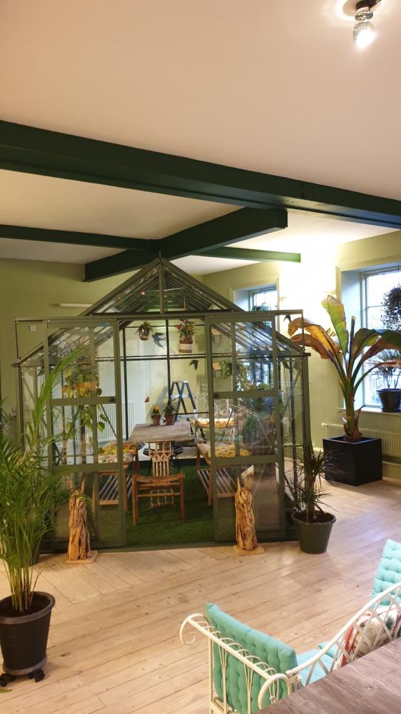 3150b5d5-205e-41a4-a807-e53a413d066d