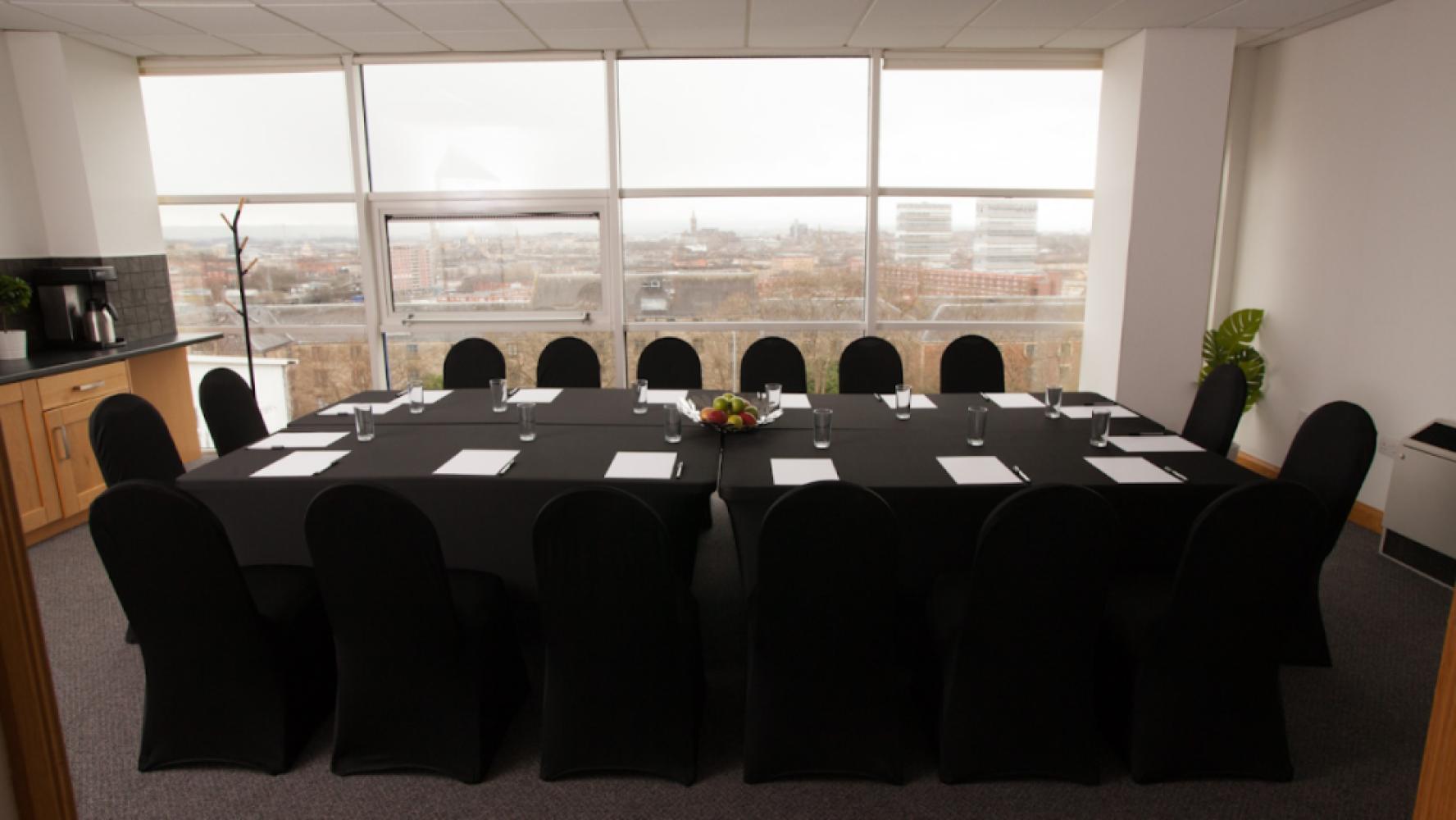 125f7a3f-5948-4256-8e46-cd59a17984fc