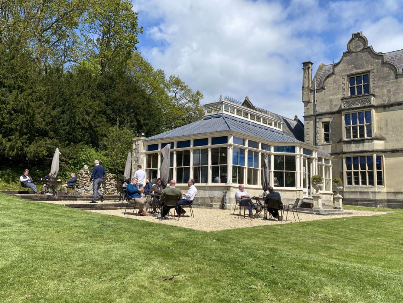 810128a0-f5a1-419d-9faa-a9d872eb422djpeg