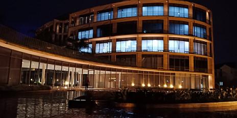 NAIROBI, Vienna Court workspace image