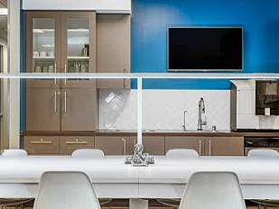 Meeting Room workspace image