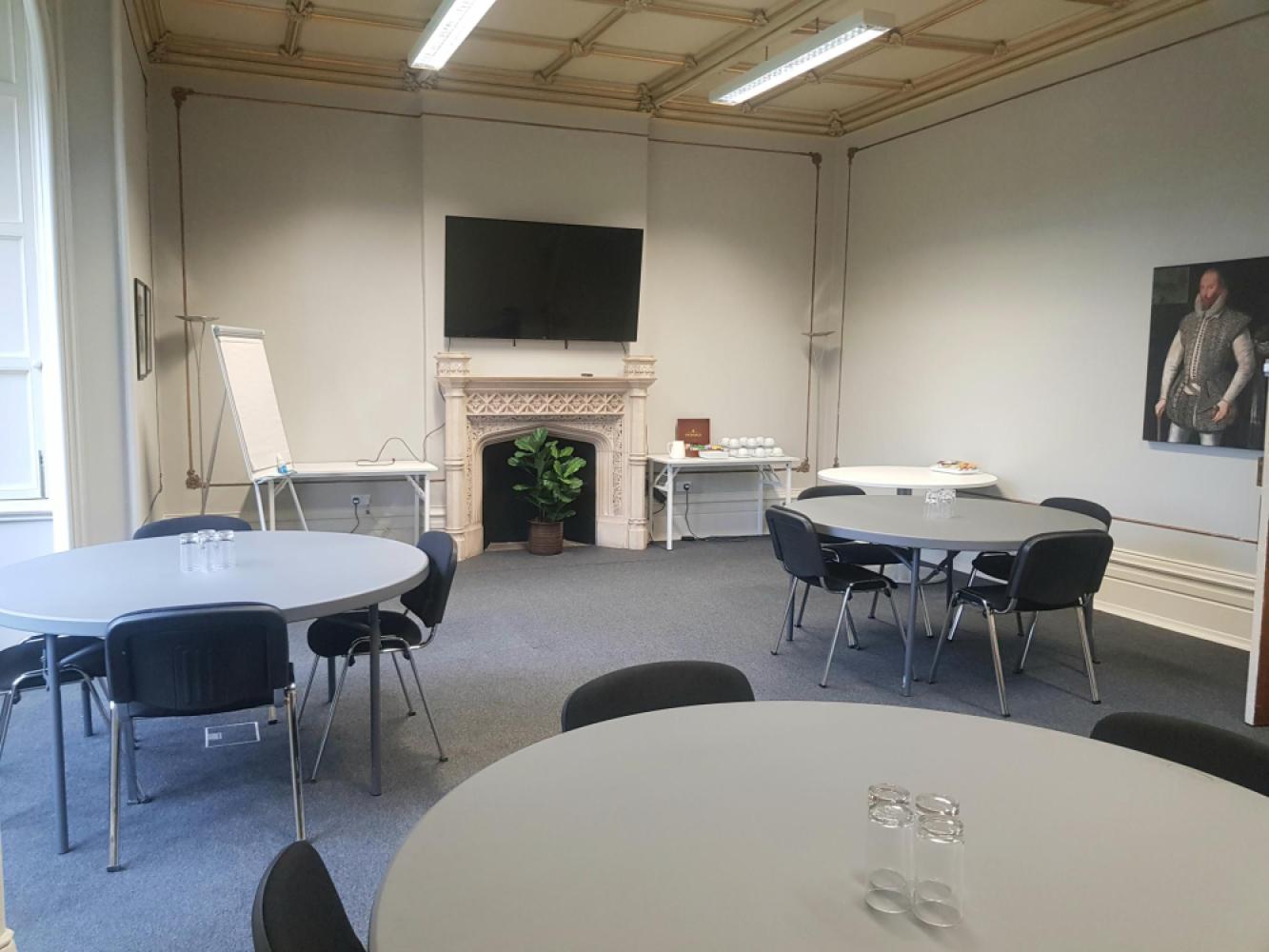 d2ba326c-0366-48b5-a598-c6a7a1b5f96f_marlboroughrm1