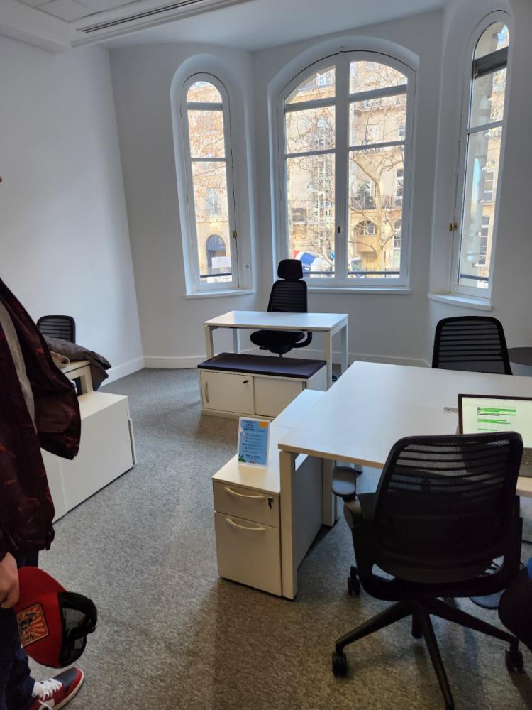 bfe11898-587e-4bc9-9fdf-7f1152cddcd3