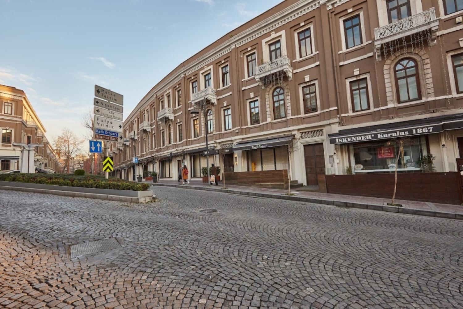 1eb6694c-d8e3-4329-93d1-f981f2aa256e