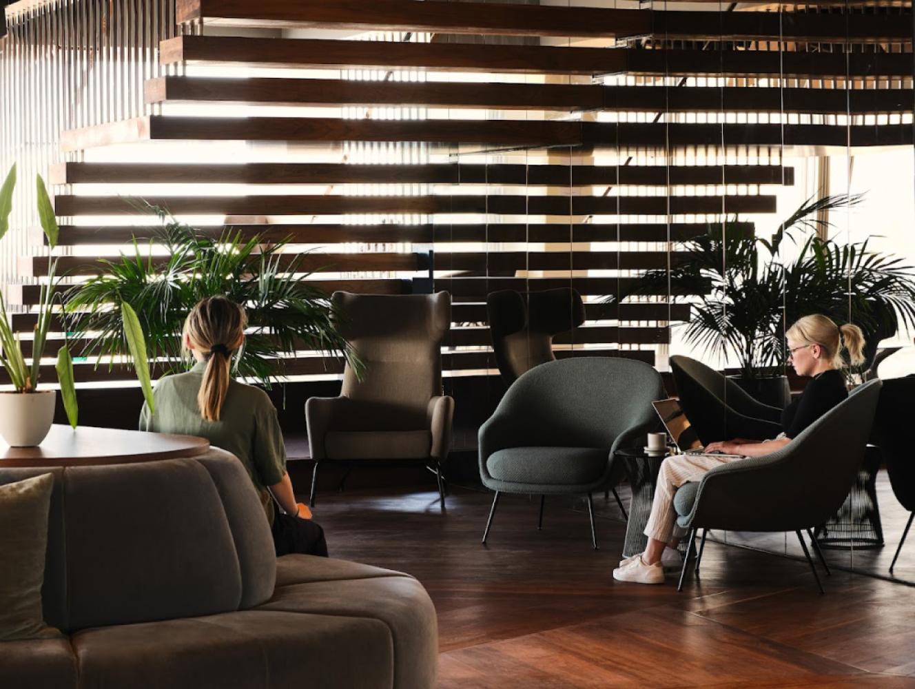 61af8ca6-2890-4083-8cf8-cc8ee342f7cf