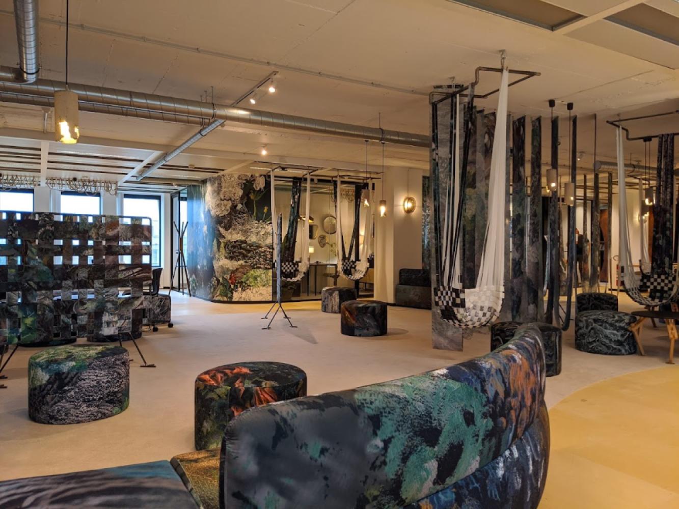 0f058276-8b86-4427-80d1-912176b8e4f4