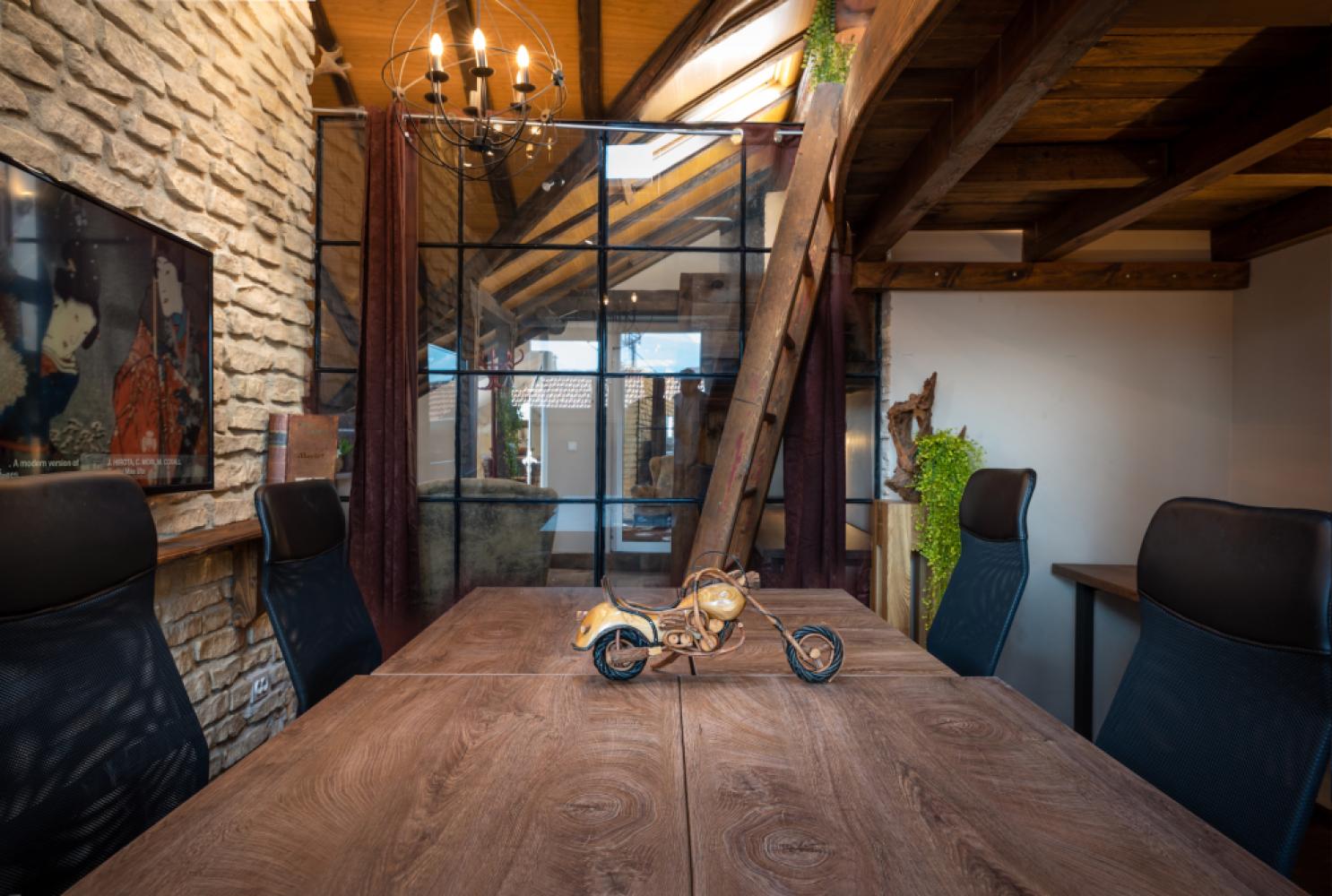 8ba9892b-8942-423d-b31b-5b7e116a4a3b_dsc_5550