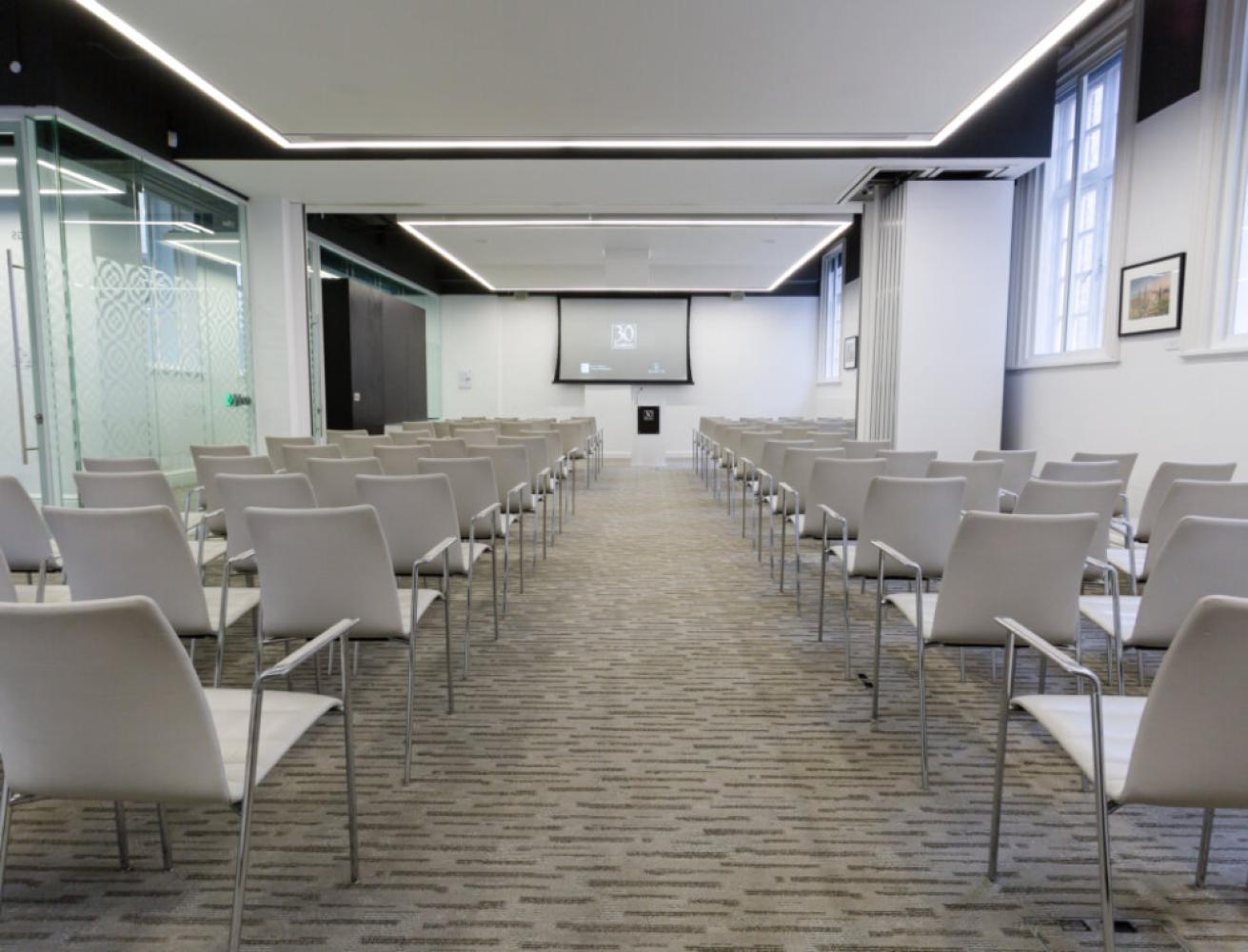 7b3e7a97-7b04-4942-a208-388f47d45703_g4.5-theatre-973x742