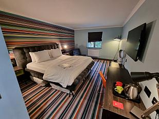 Standard Desk workspace image