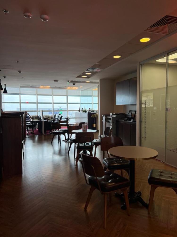 948f8b18-87d8-42c4-8270-e6335ece5270