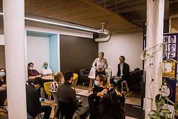 Espace privatisable Merri workspace image