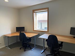 Desk in Shared Office-7