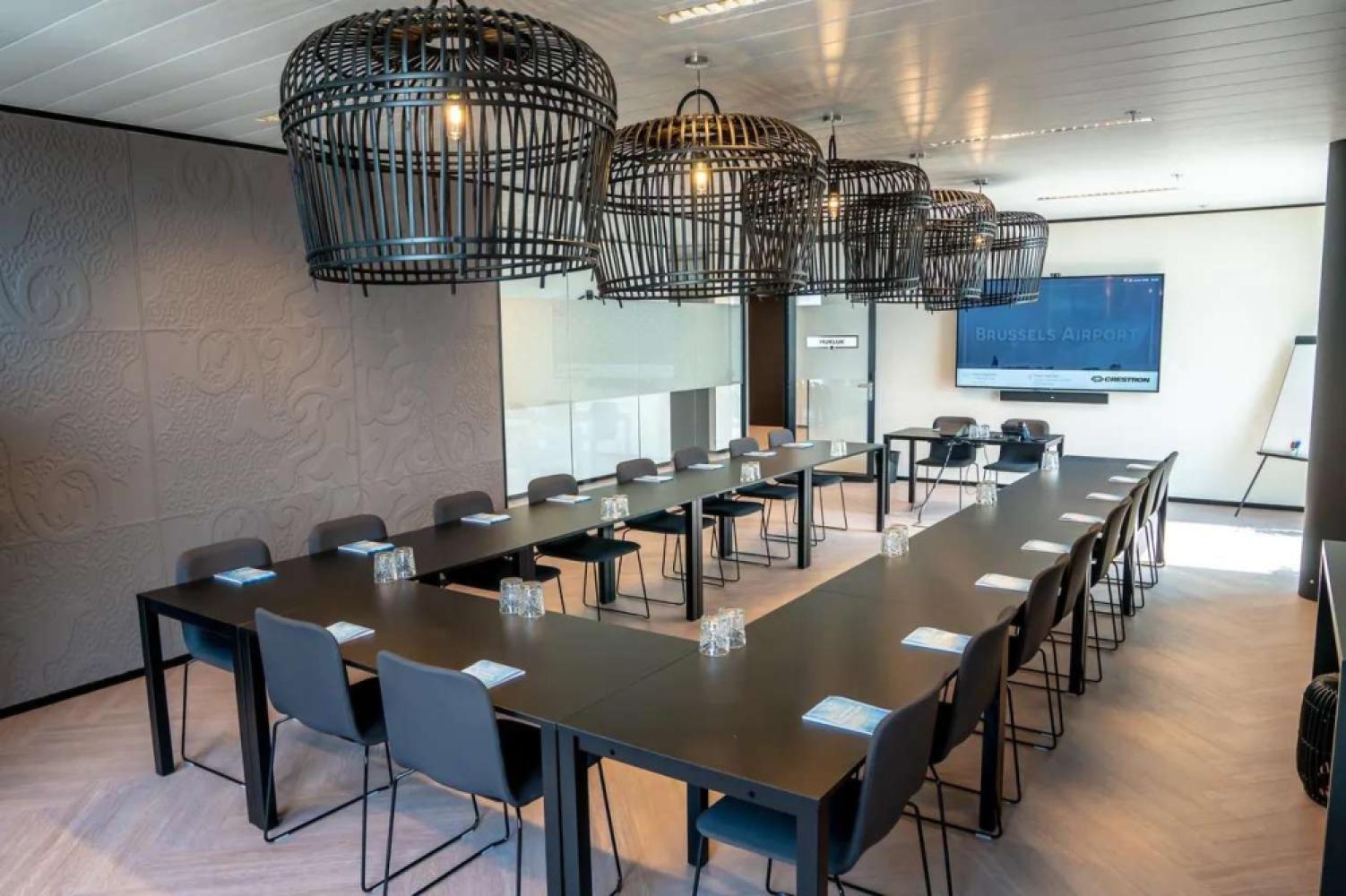 9e39e05a-ecd2-4297-a73b-01046ffe0fd9jpg