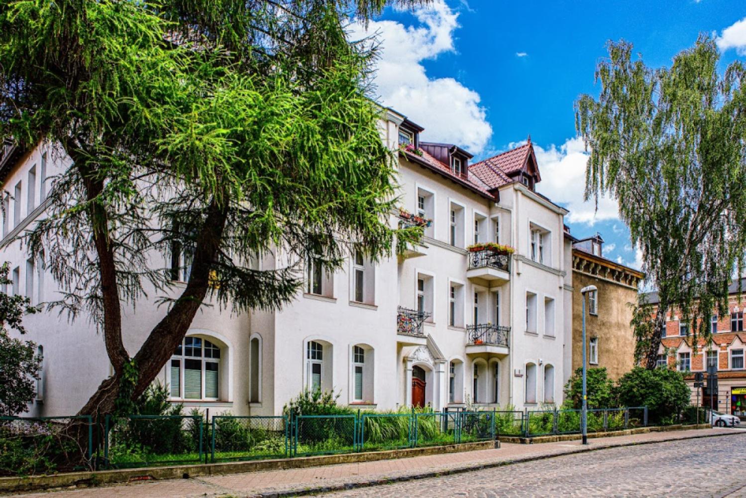 3196d7c4-0699-422d-affb-3767a7371736