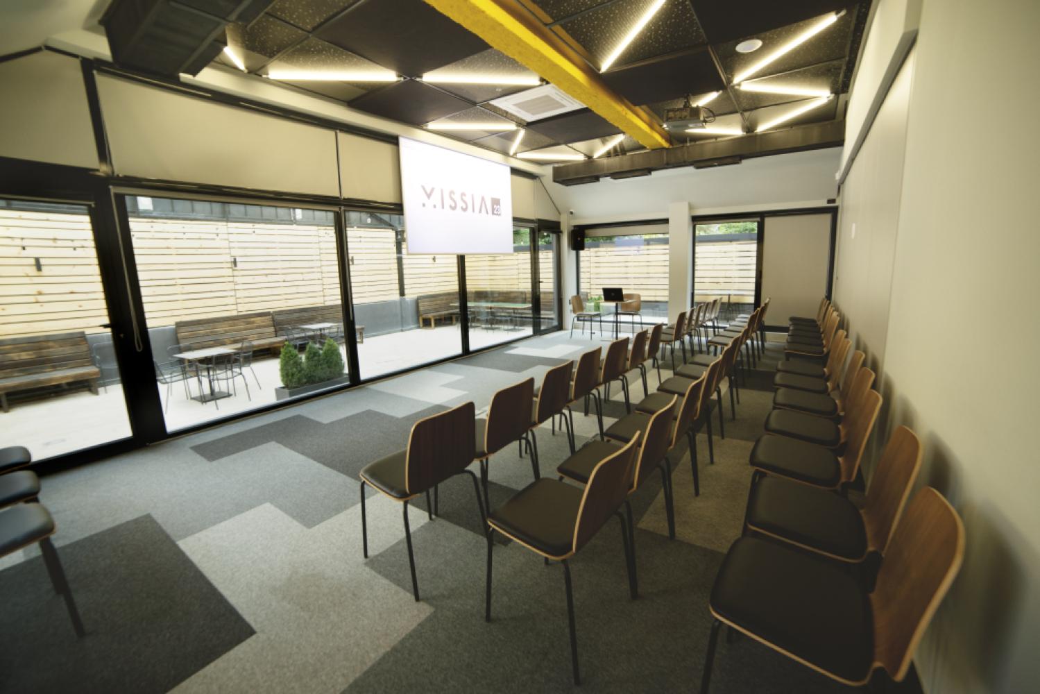 d46a2890-e1af-41c6-a1f4-48e3b7656c61_hall_1_photo_1