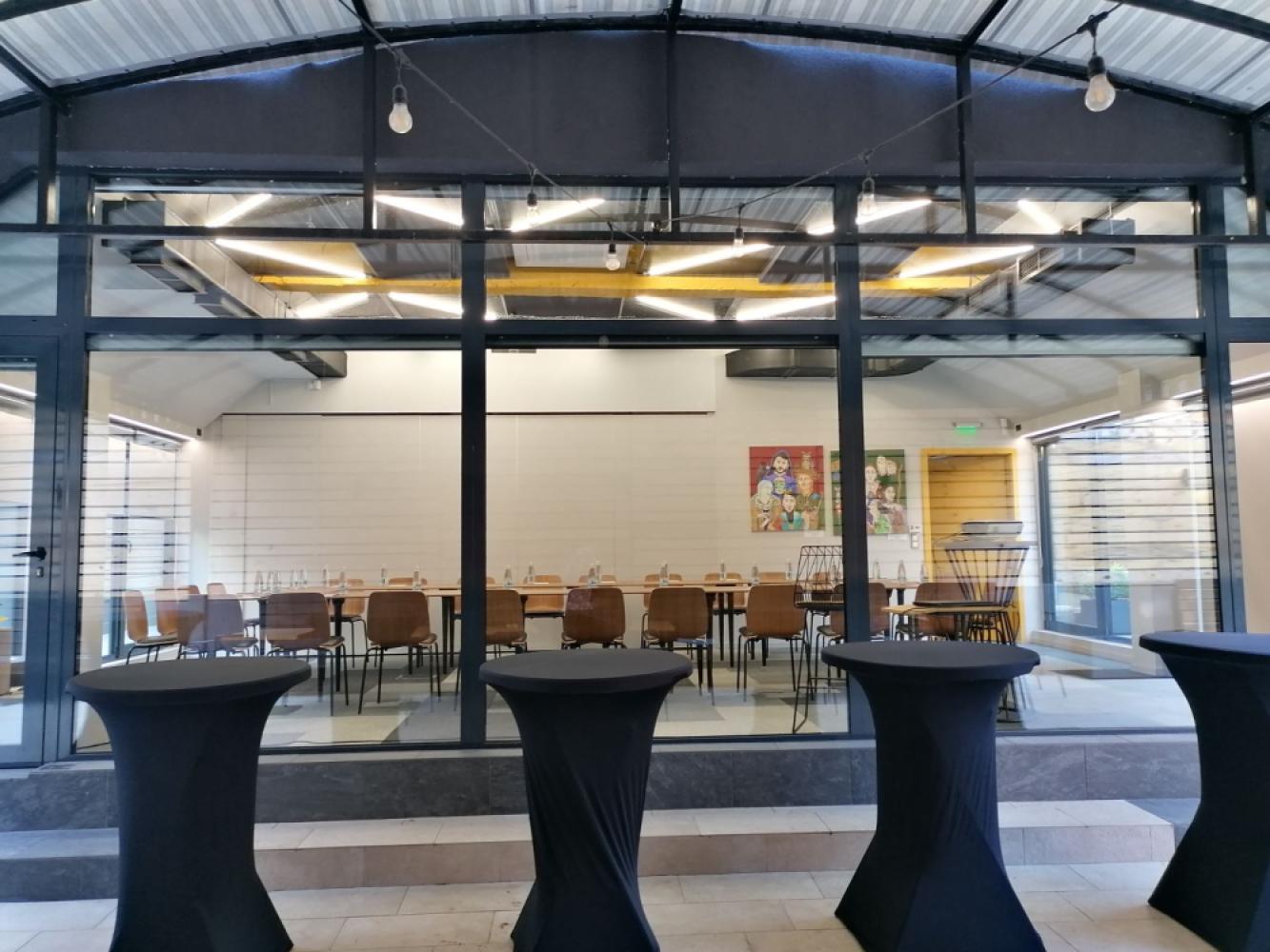 58967ea4-23ef-4916-bca5-fe07b68751ec_hall_1_photo_4