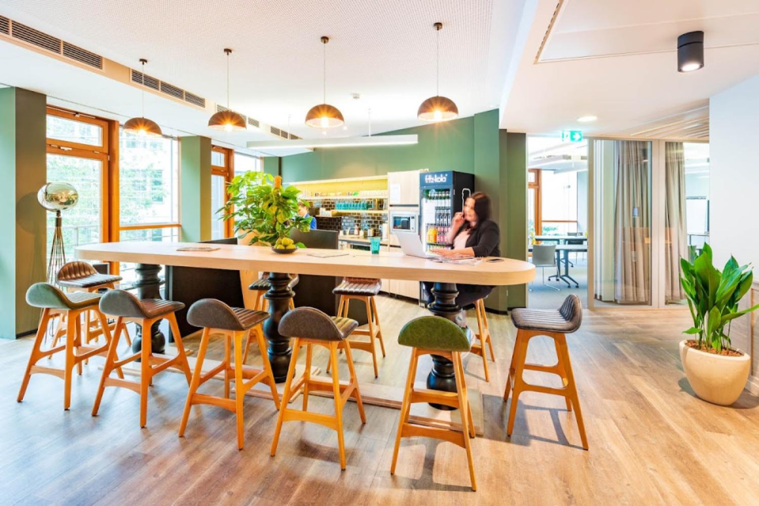 42f9bdba-6f74-4dbd-a68c-ac66b1c1571a