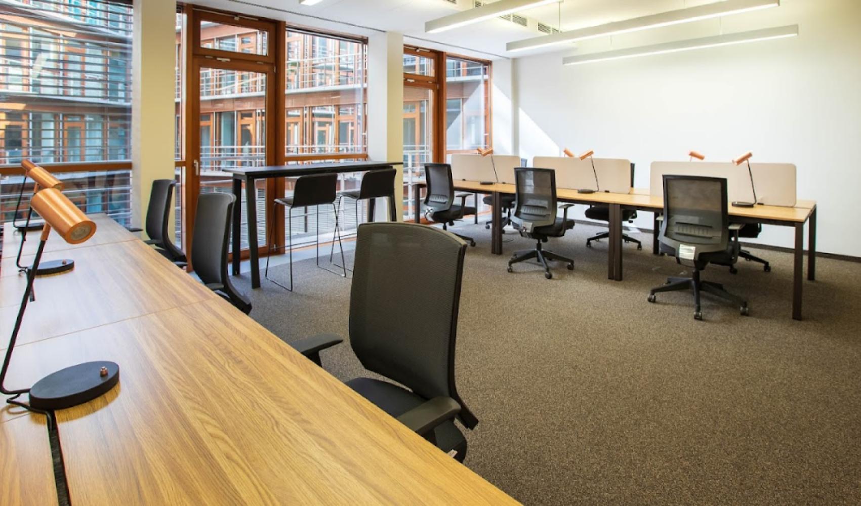 7d5d30ff-d0a1-4d98-8563-76a877da3272