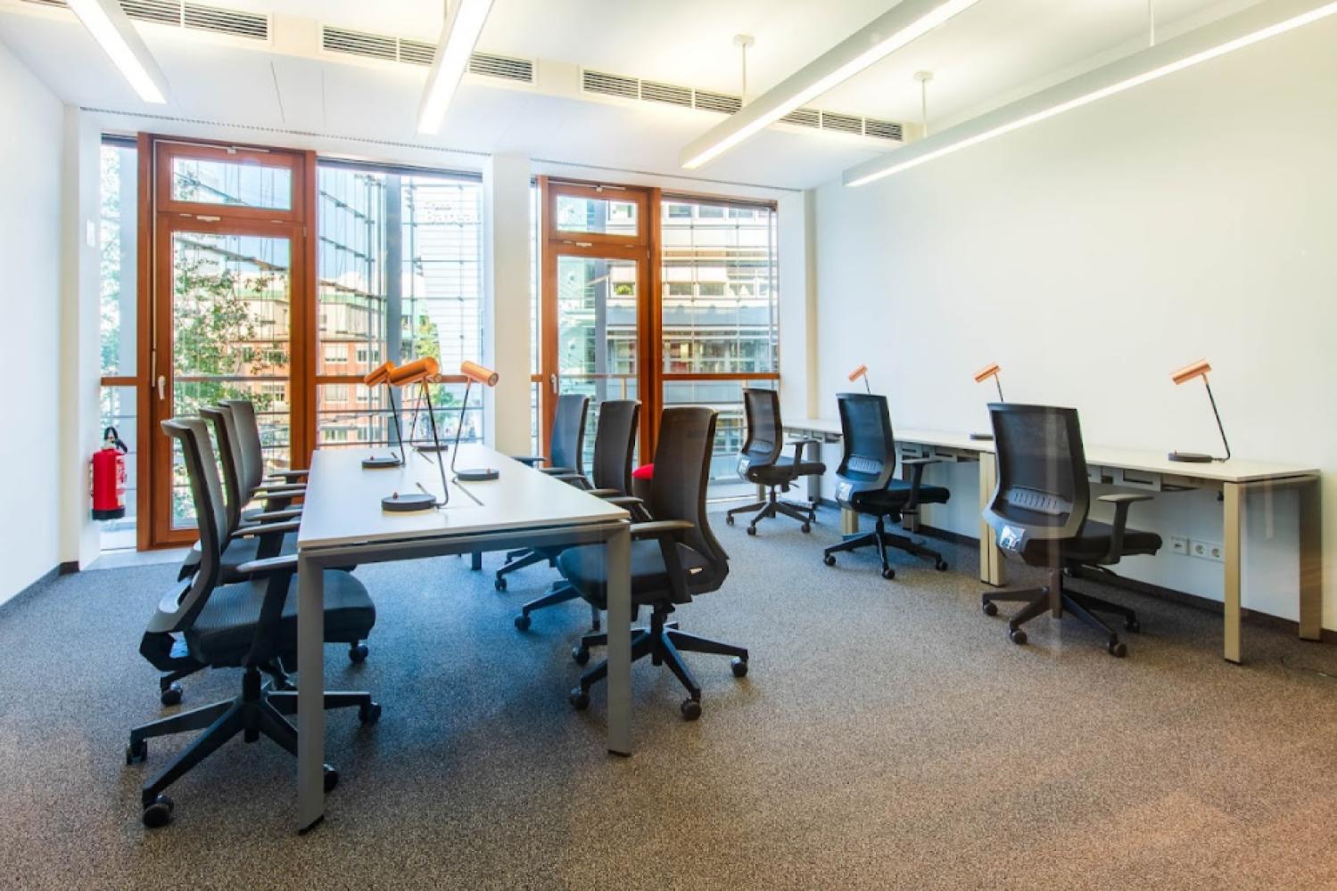 f69e33cb-49ca-43c3-a4b2-79078c1bfc56