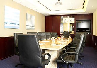 Servcorp - Bahrain Financial Harbour workspace image