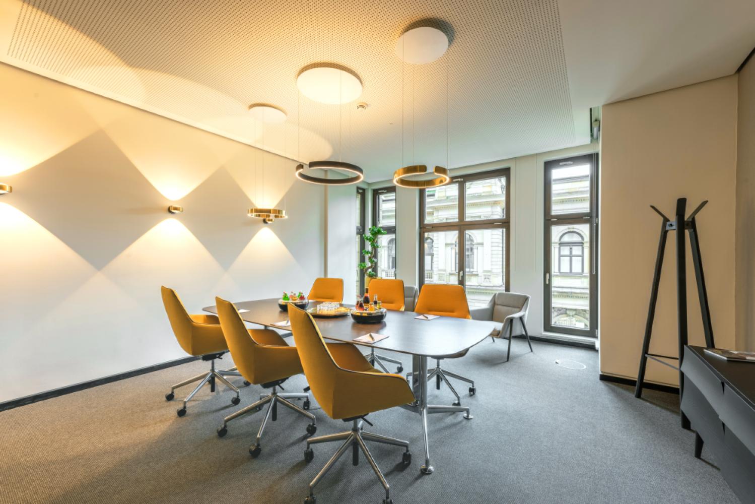 8fb142cc-2e1a-4a20-abfa-eb3fb23d5108_k2_03-lo