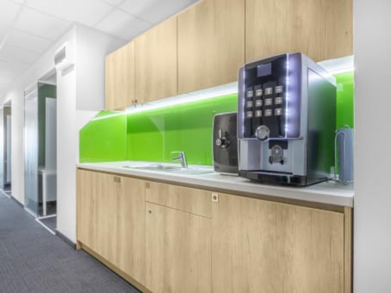 d865f6d0-01b2-4d90-8917-eeabc3beab9a