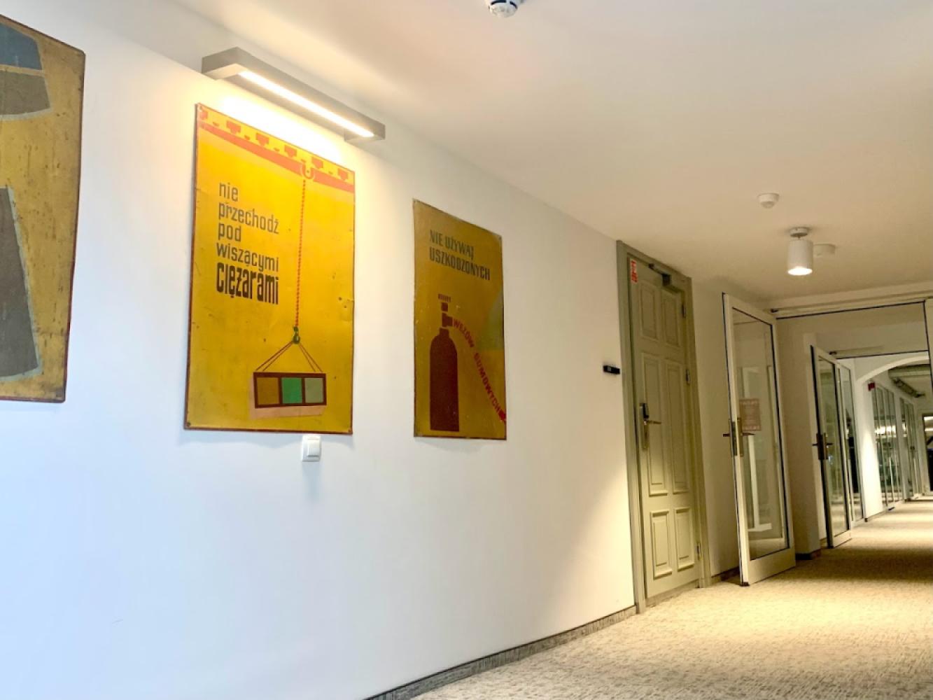 78411549-d935-447d-b893-25e8cb7f5eda