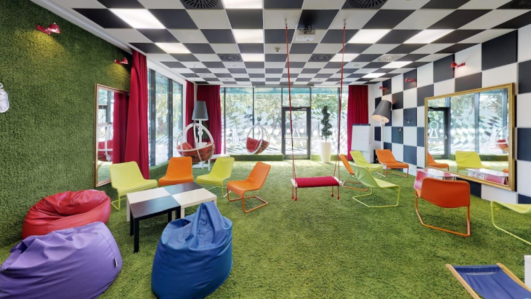 5aca0fe5-dd88-43ed-ba38-6088d7f370ff