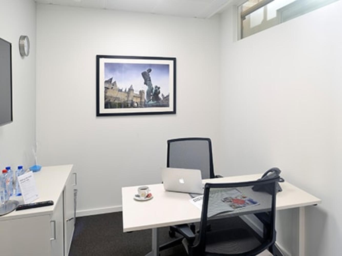 00e2827f-b224-4abe-badf-d214aa2f2360