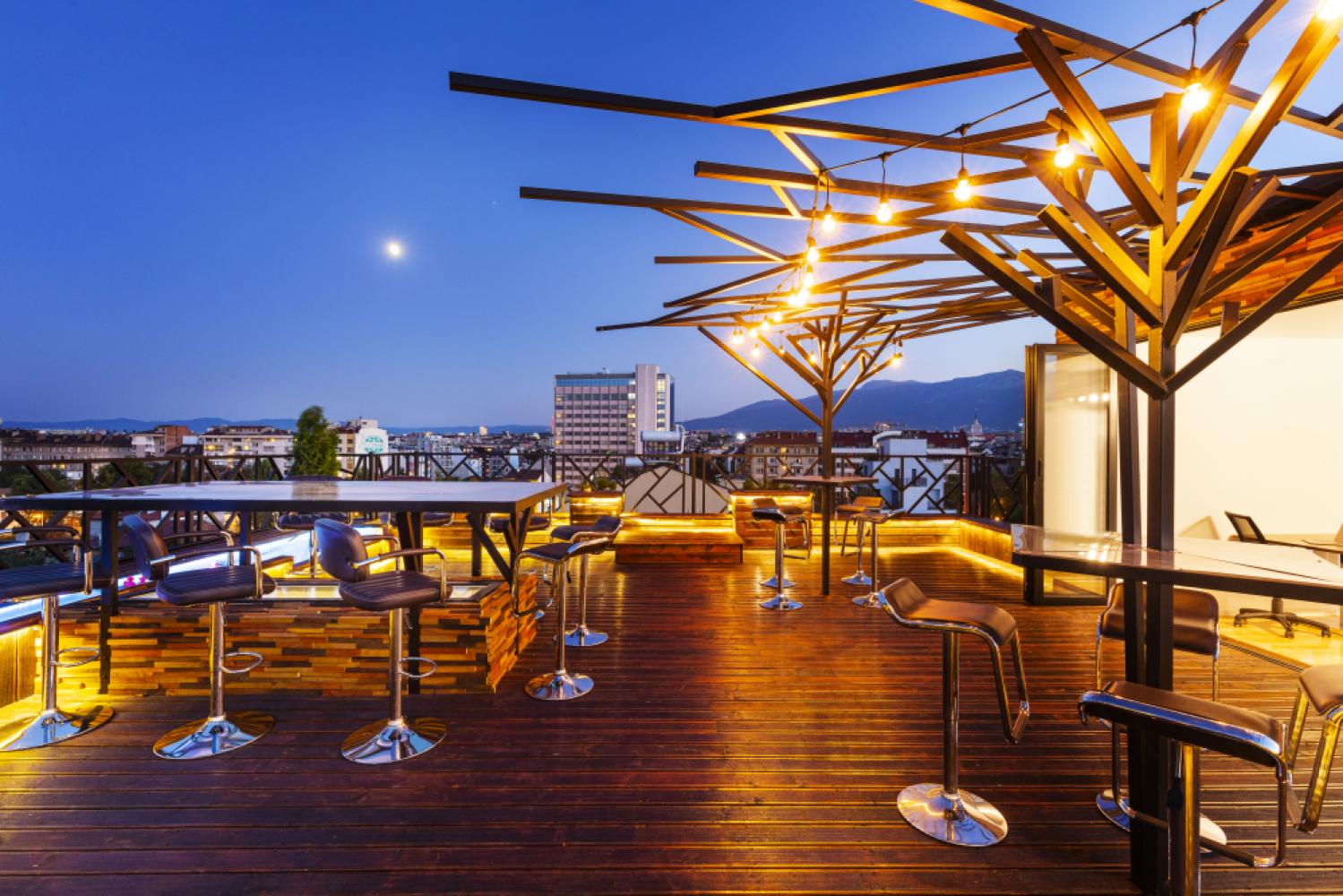 70454518-aeb4-4014-8947-7612546782c3__08_04562