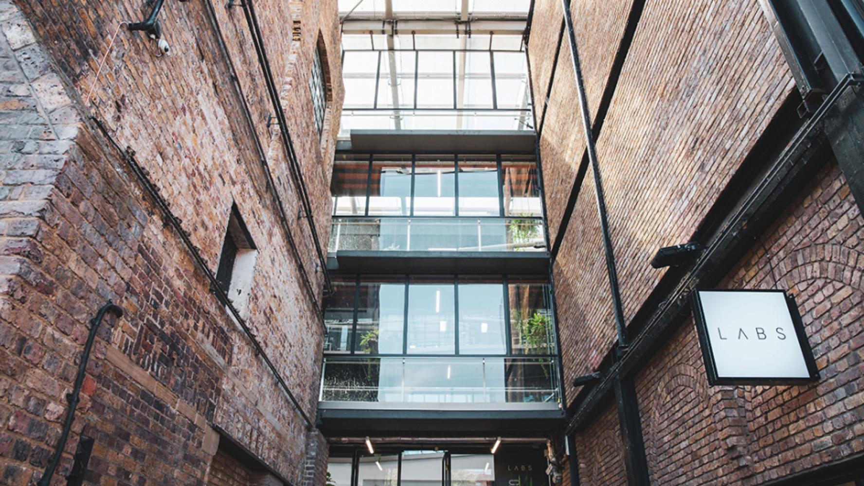 a850e792-c4fa-49e2-b93d-5d787bf4a7d9