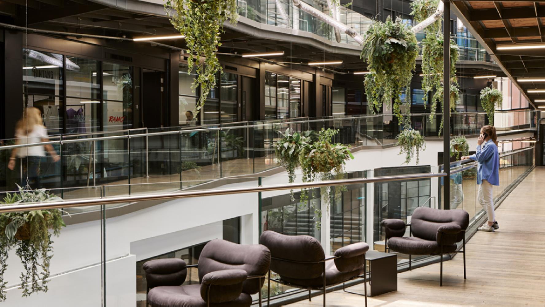 f3ea8245-a256-4cbf-8185-b09ae879a31b